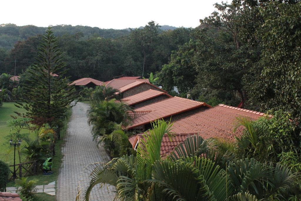 Shangri La Jungle Village Molem Extérieur photo